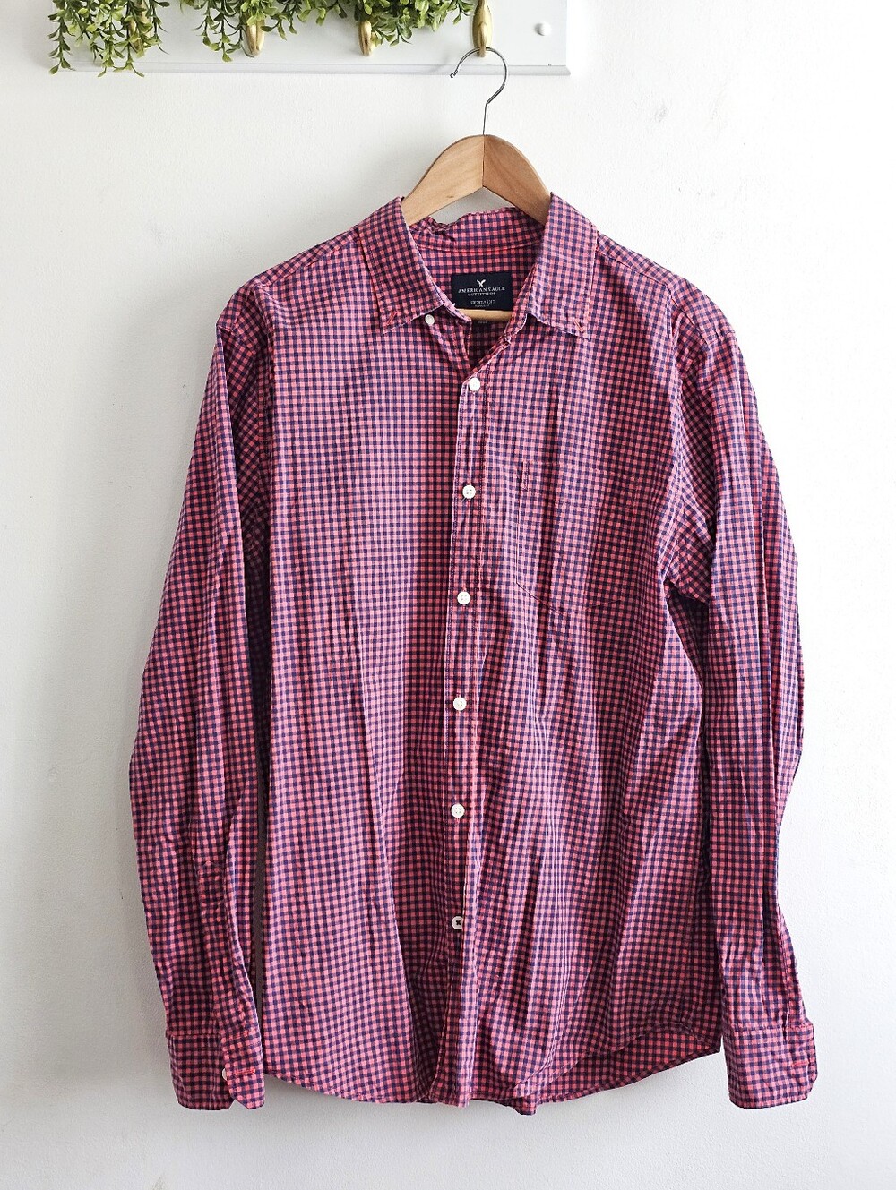 American Eagle Outfitters Seriously Soft Classic Fit Gingham Button-Up Shirt L